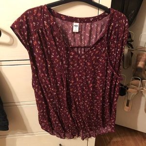Old Navy maroon floral blouse